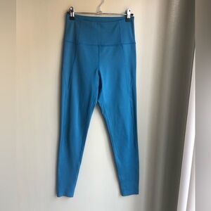 Girlfriend Collective Compressive High Rise Capri Blue Size: S
